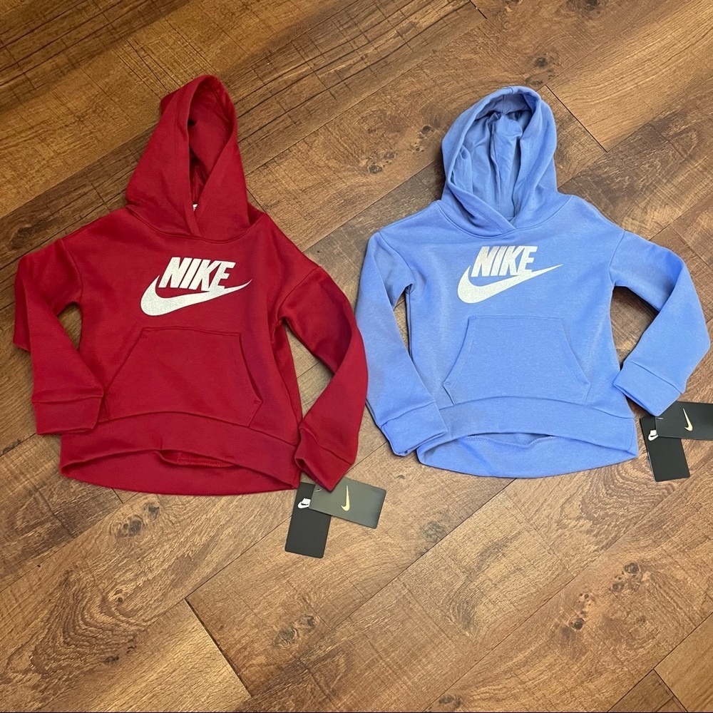 2 nwt Nike girls hoodies Sz 4 big girl silver gray sparkly logo red lavender